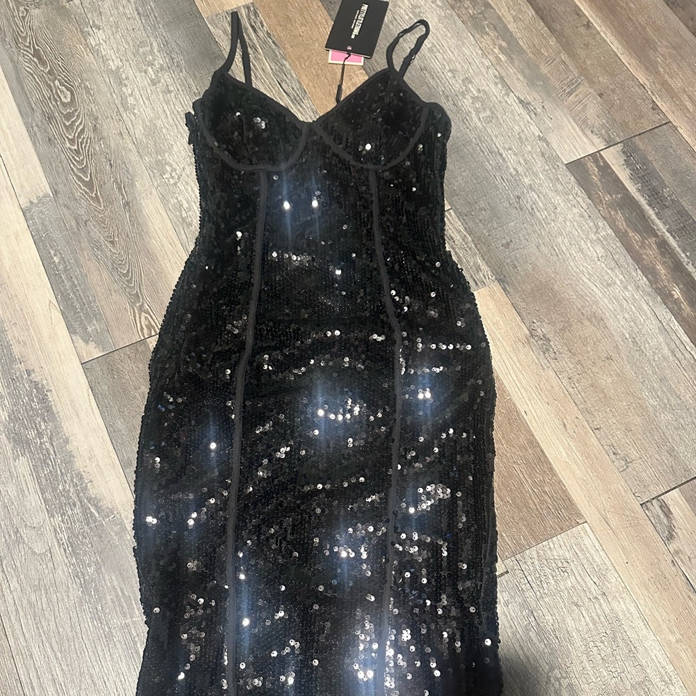 PrettyLittleThing Strapless Black Sequin Gown